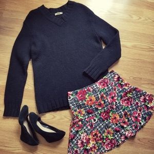 *J. Crew* Oversized Sweater - Black - Small